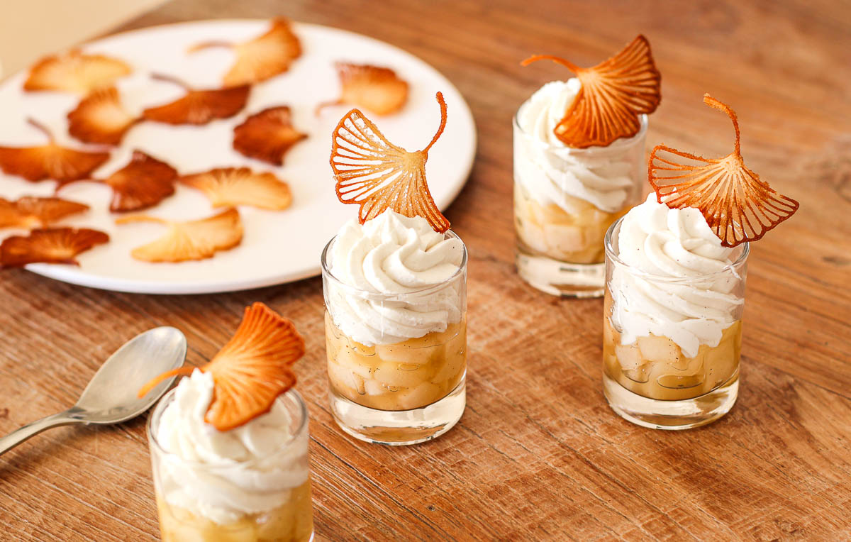 verrines-poire-miel-chantilly-yaourt-tuile-ginkgo