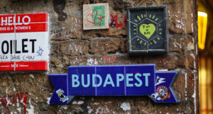 bonnes-adresses-manger-budapest-agathe-duchesne-szimpla-bar-ruin