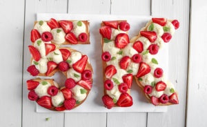number-cake-letter-cake-agathe-duchesne-blog-idee-cadeau-fruits-rouges