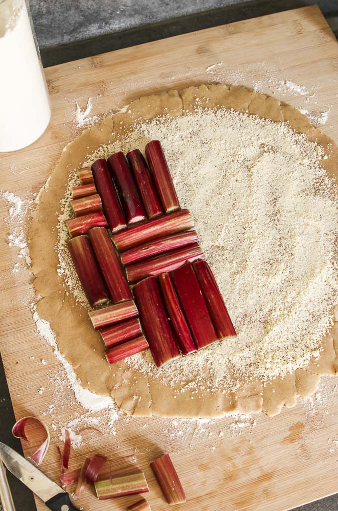 faire-tarte-rhubarbe-sans-gluten-agathe-duchesne-recette