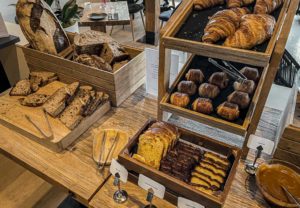 saint-malo-ar-iniz-agathe-duchesne-petit-dejeuner-pains